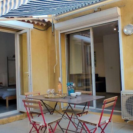 100 M De La Plage En Rdc Sanary-sur-Mer Extérieur photo